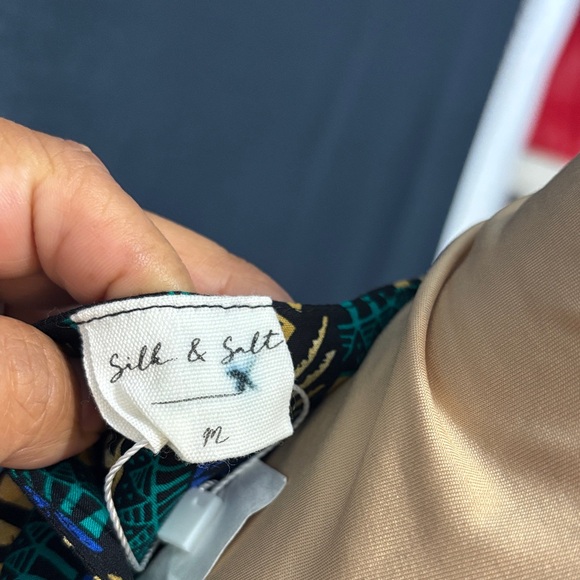 Chic Teal Patterned Long Sleeve Dress - Picture 8 of 8